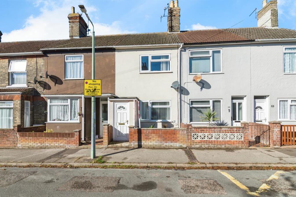 Main image of property: Ipswich Road, Lowestoft