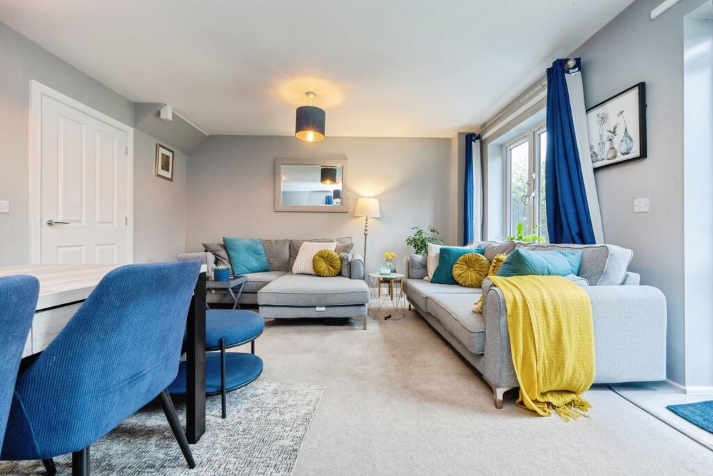 House in Bedfordshire, Wilshamstead - View 3