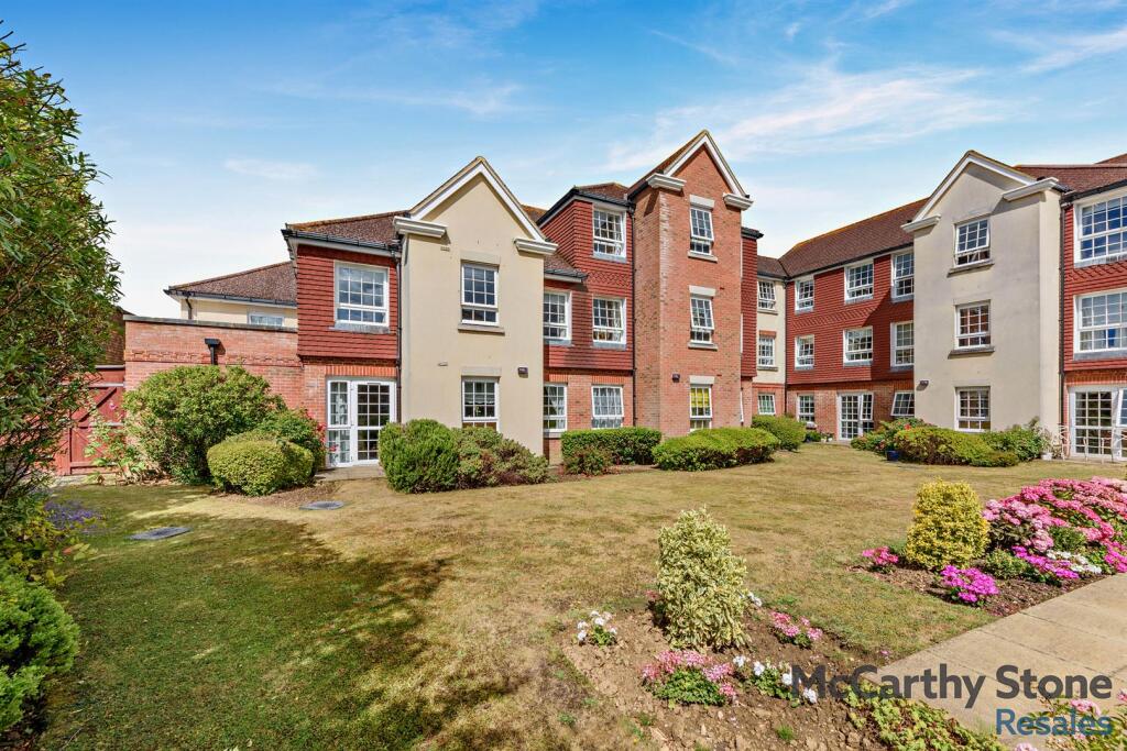Main image of property: Claridge House, Church Street, Littlehampton, West Sussex, BN17 5FE
