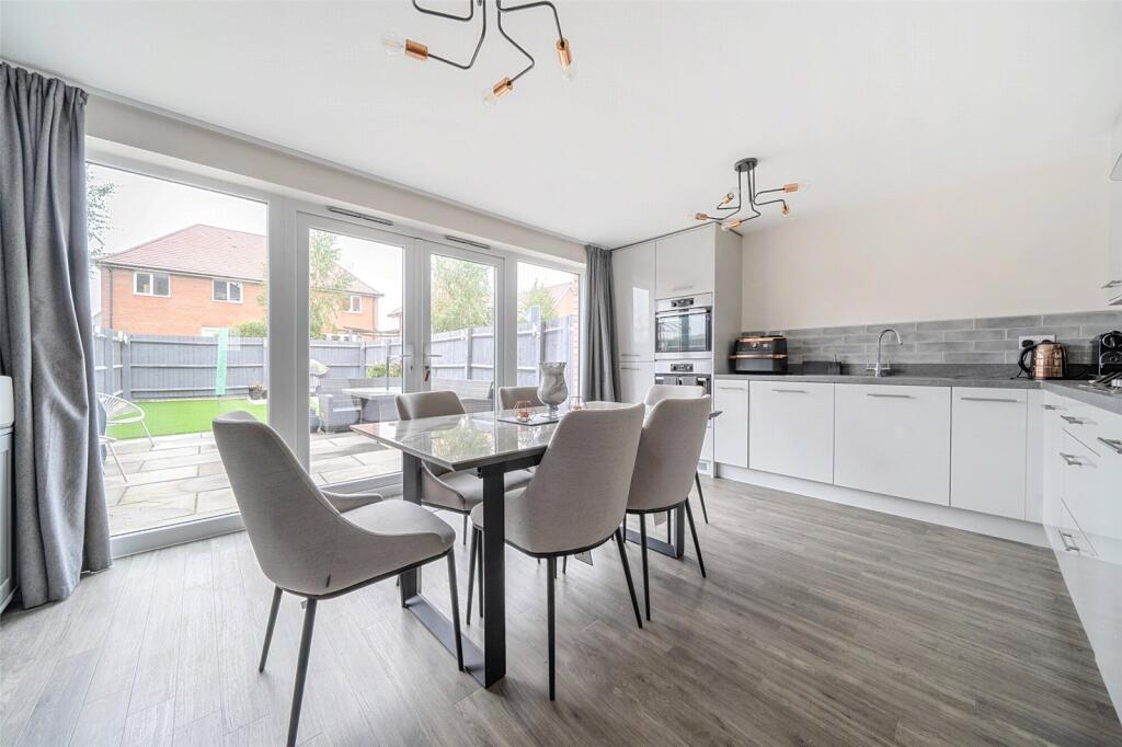 Main image of property: Rapson End, Sittingbourne, Kent