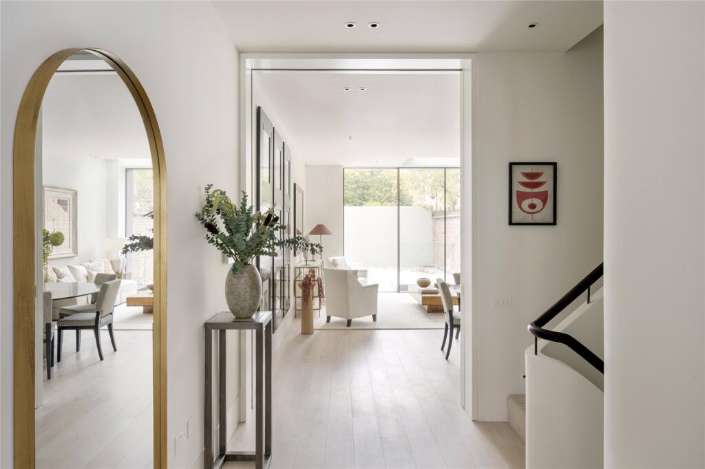Queensdale Road, London, W11 - View 6