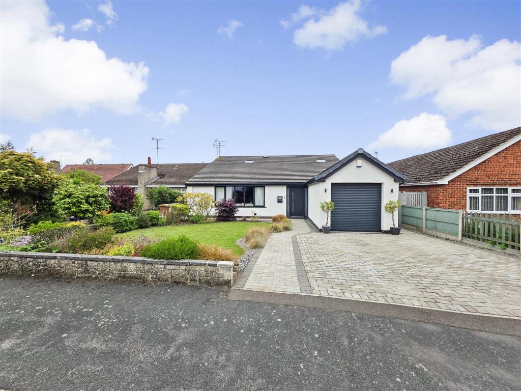 Main image of property: Sunningdale Drive, Woodborough, Nottingham