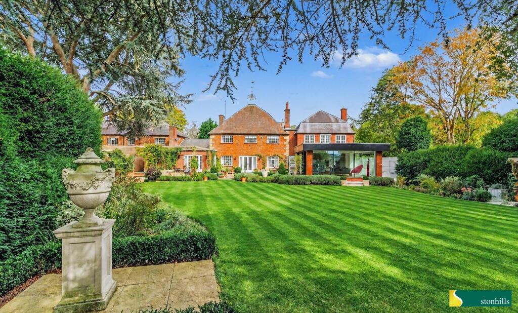 Main image of property: The Drive, Horton, Northampton