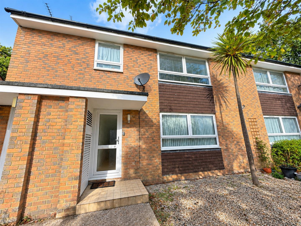 Main image of property: Glynville Close, Colehill