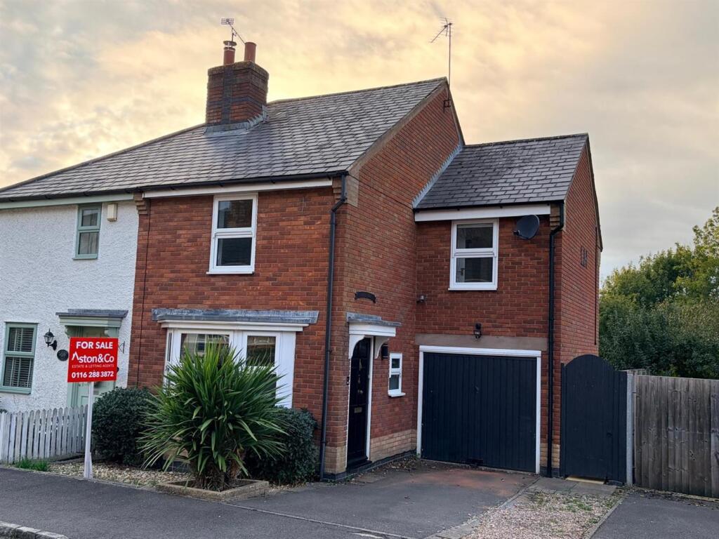 Main image of property: Fox Pond Lane, Oadby, Leicester