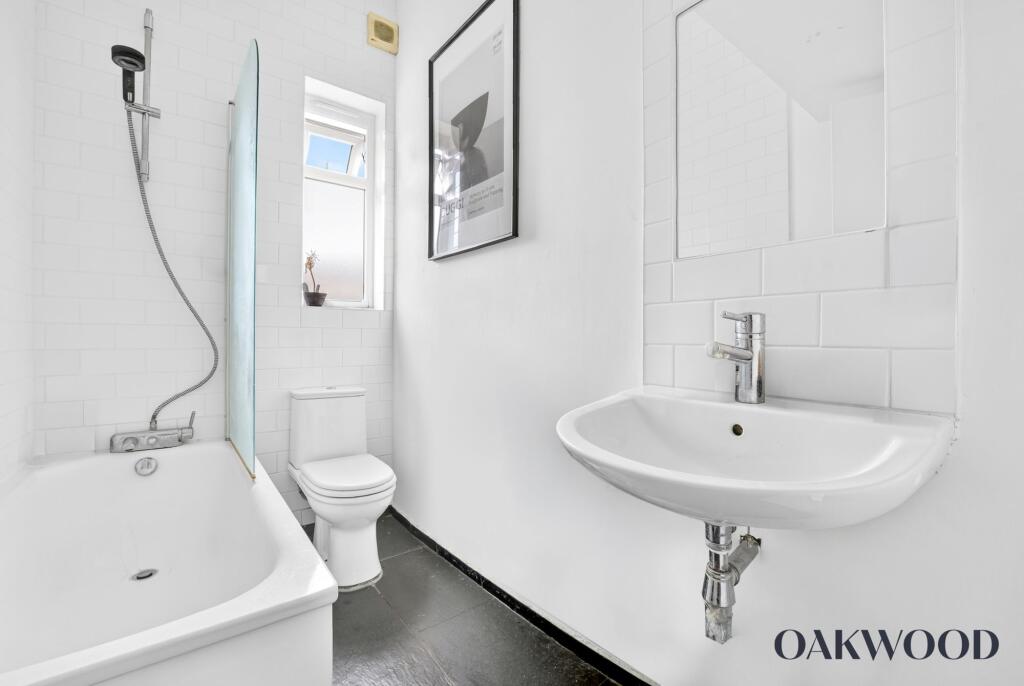 Apartment in London - View 5