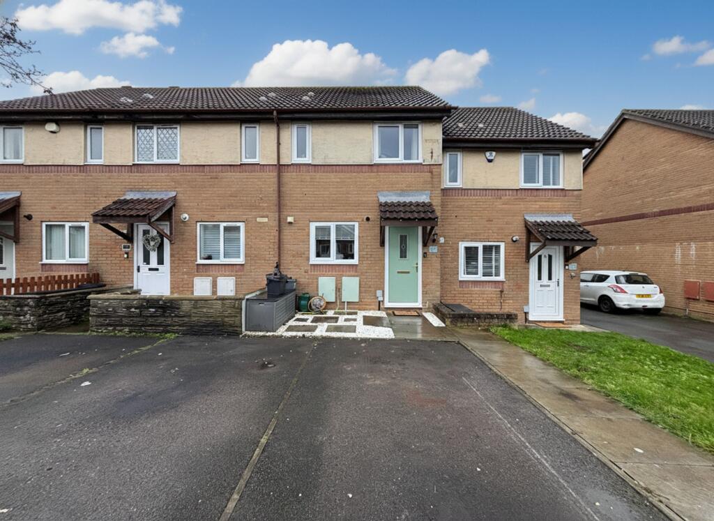 Main image of property: Greenacres, Barry, CF63