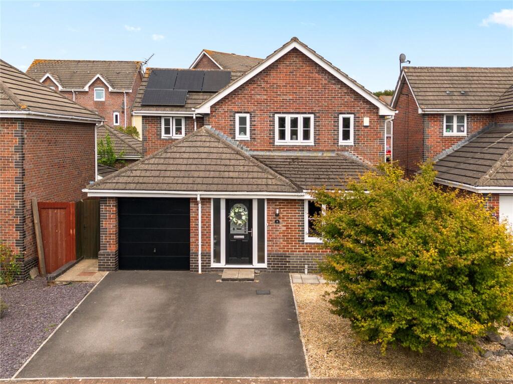 Main image of property: Adderly Gate, Emersons Green, Bristol, Gloucestershire, BS16