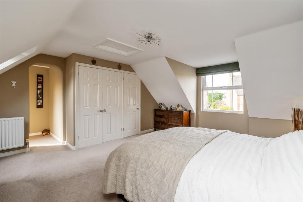 Additional image 14 of Whitefields Gate, Solihull