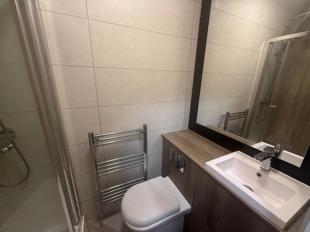 Apartment in Derby - View 5