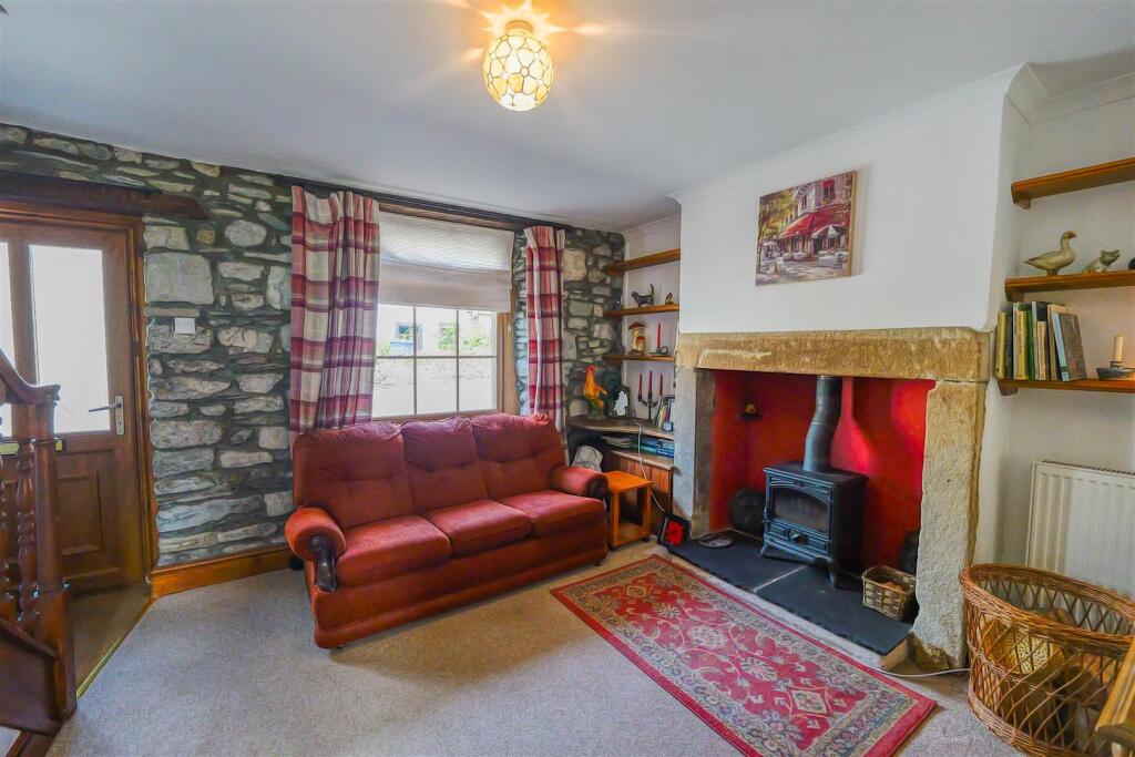 2 Norcot Rise, Ingleton photo 3