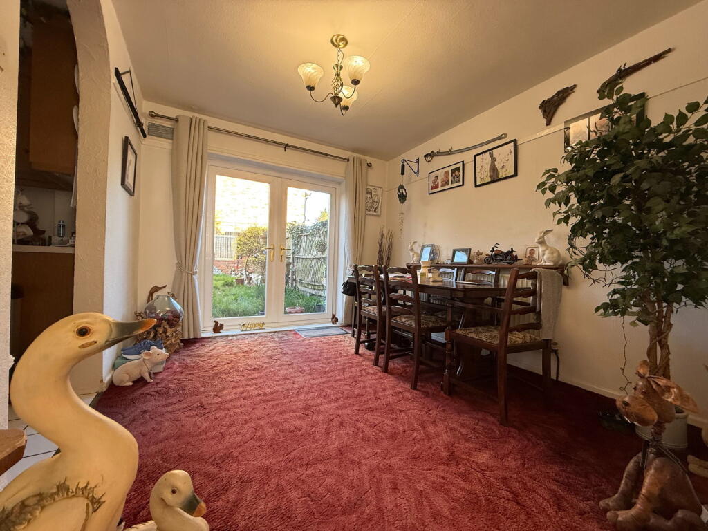 Birchtree Avenue, DOGSTHORPE, Peterborough, PE1 - View 3