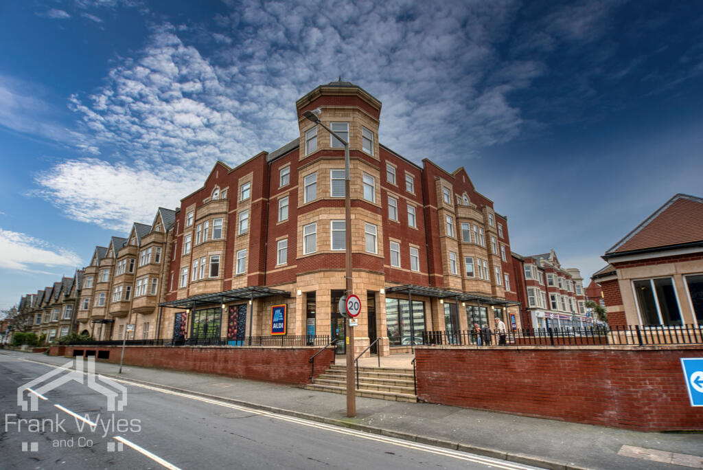 2-bed flat on Flat 28, St. Georges Court, St. Georges Road, Lytham St. Annes, Lancashire, £235,000