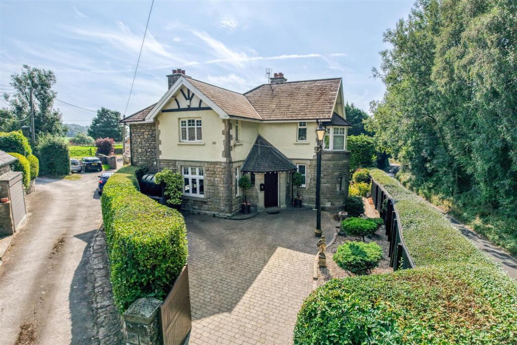 Main image of property: Heol Simonston, Coity, Bridgend County Borough, CF35 6BE