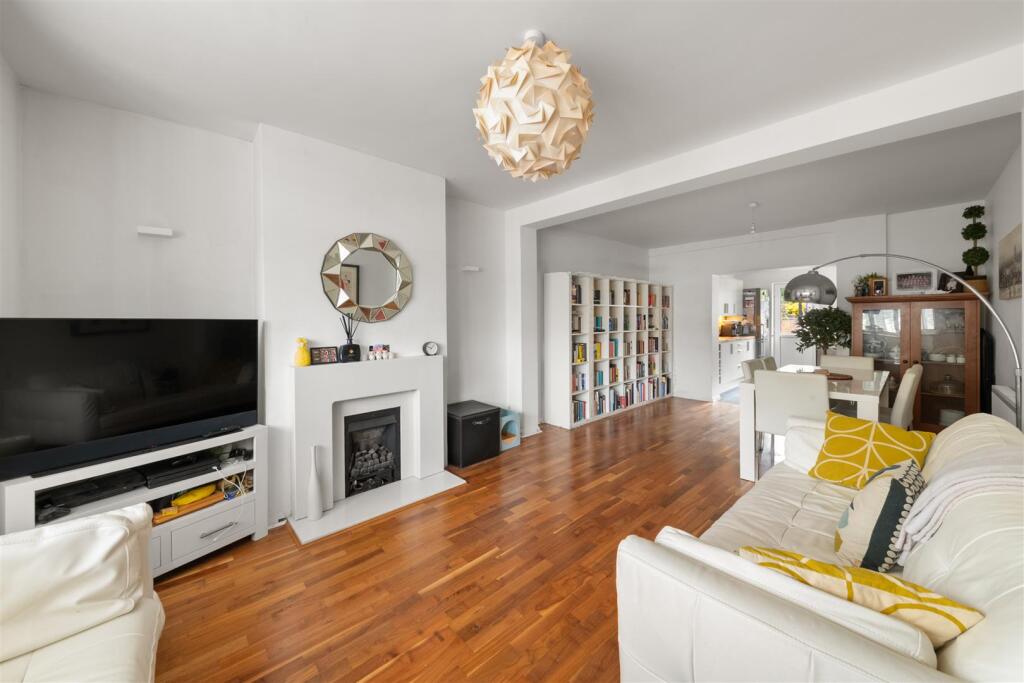 House in London - View 4