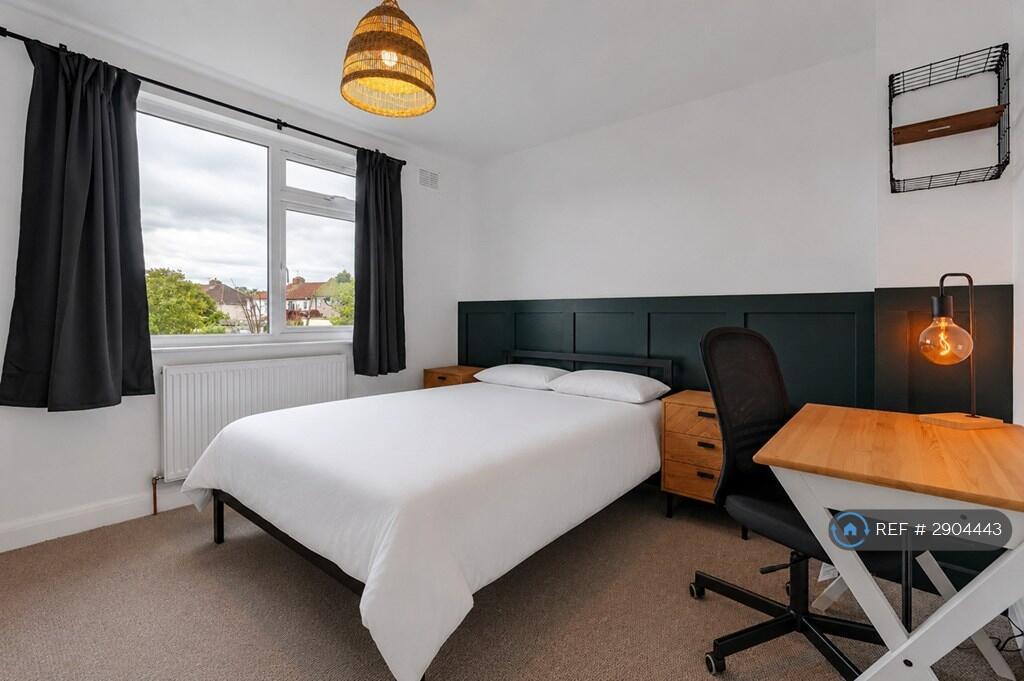 Main image of property: Wallscourt Road South, Bristol, BS34