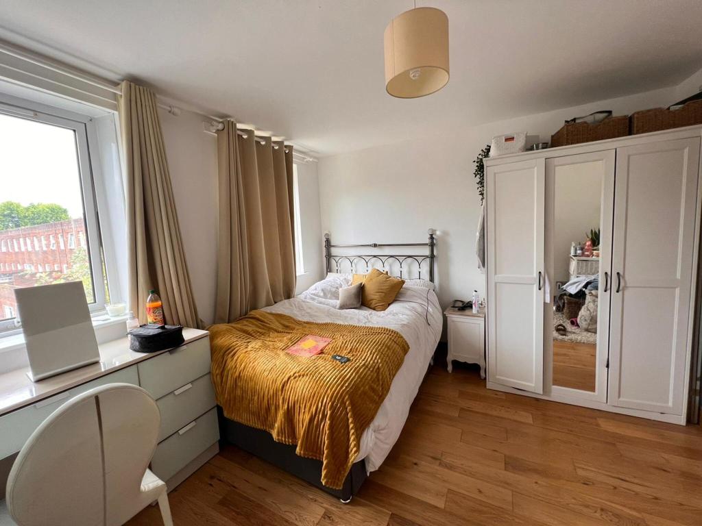 4 bedroom terraced house for rent