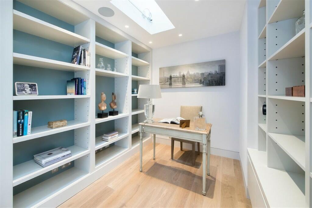 4 bedroom terraced house for rent