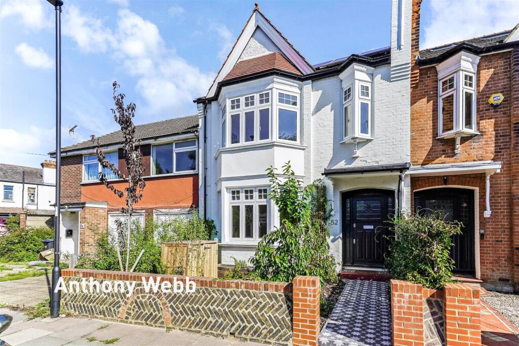 House in London - View 3