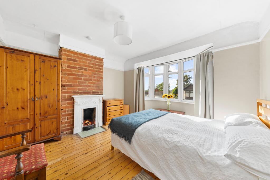 House in Leeds, West Yorkshire - More