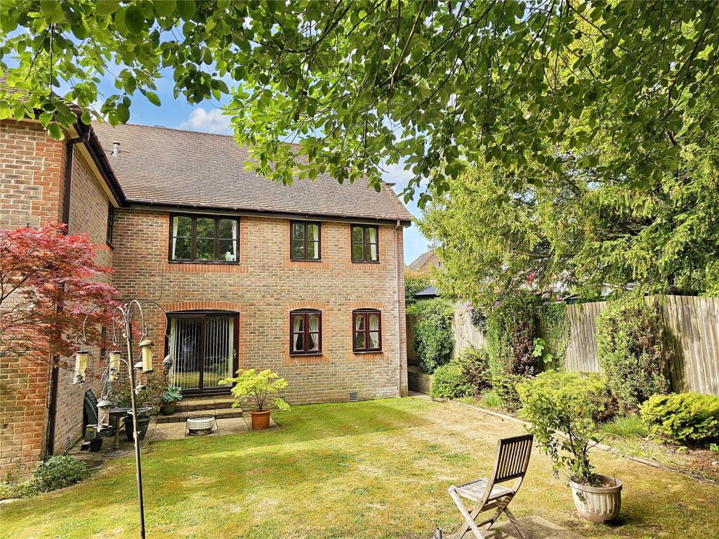Main image of property: Spring Meadows, New Road, Midhurst, West Sussex, GU29