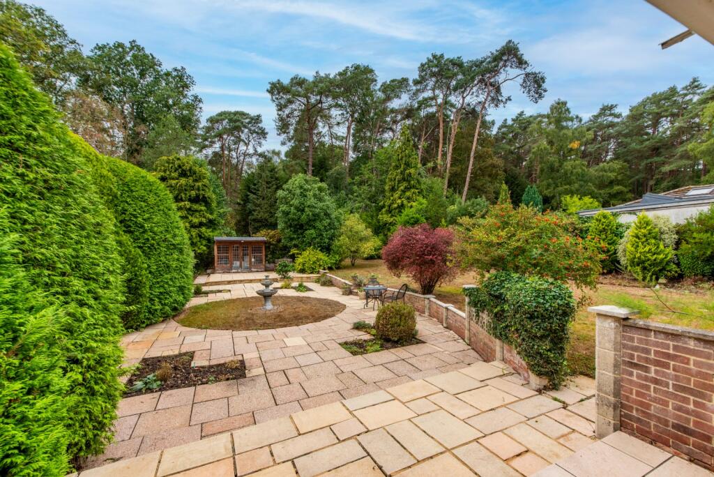 Main image of property: Long Lane, Hermitage, Thatcham, Berkshire, RG18