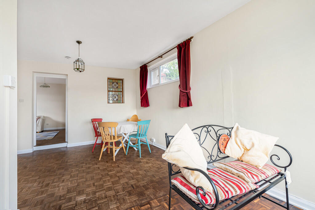 House in Torquay - More