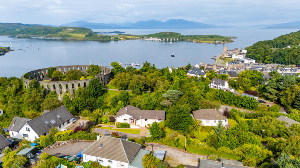 Main image of property: Eilean Na Mara, Laurel Crescent, Oban, PA34 5ED