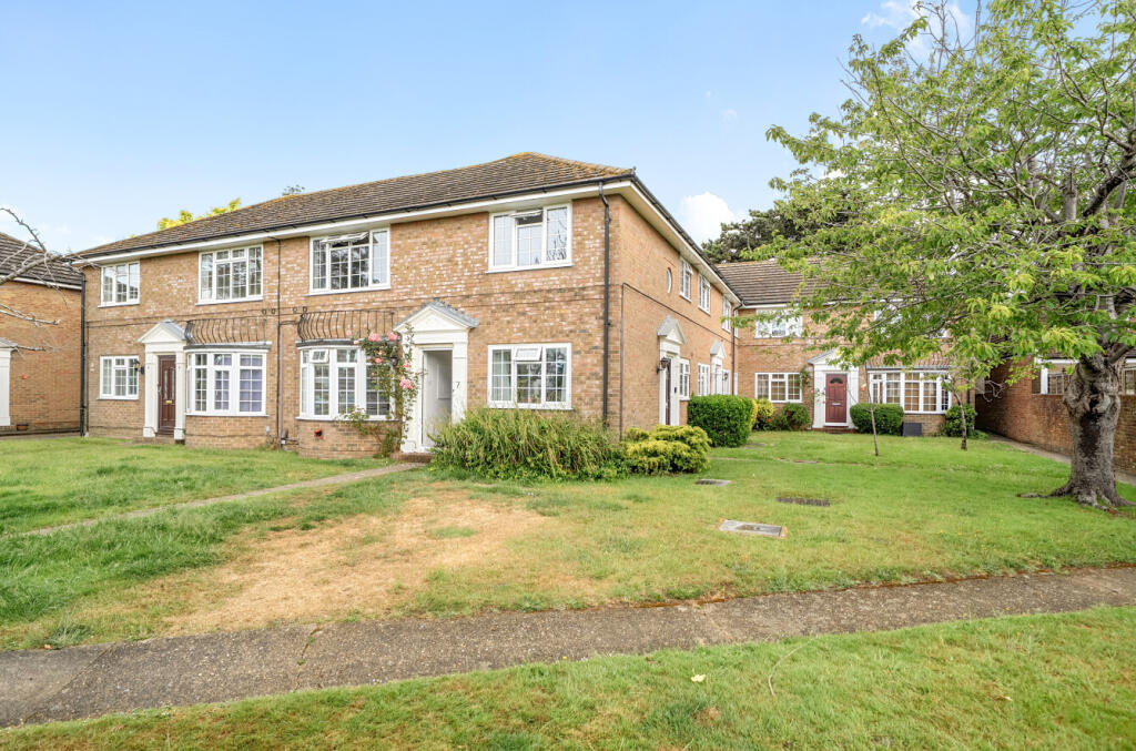 Main image of property: St. Lawrence Avenue, Worthing, West Sussex, BN14