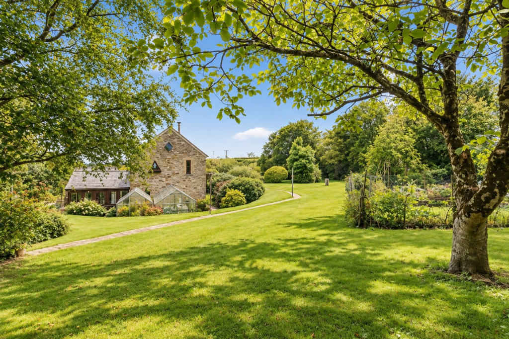 House in Truro - View 3