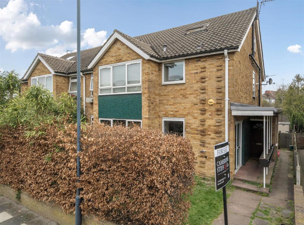Main image of property: Gay Close, London NW2