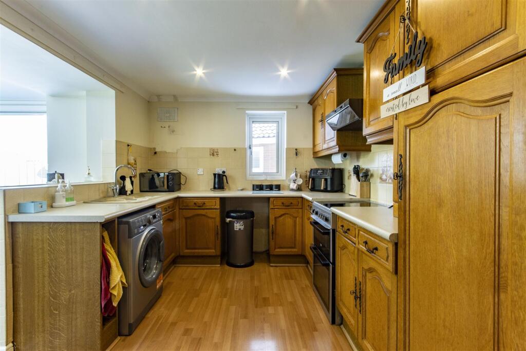 House in Sheffield - View 5