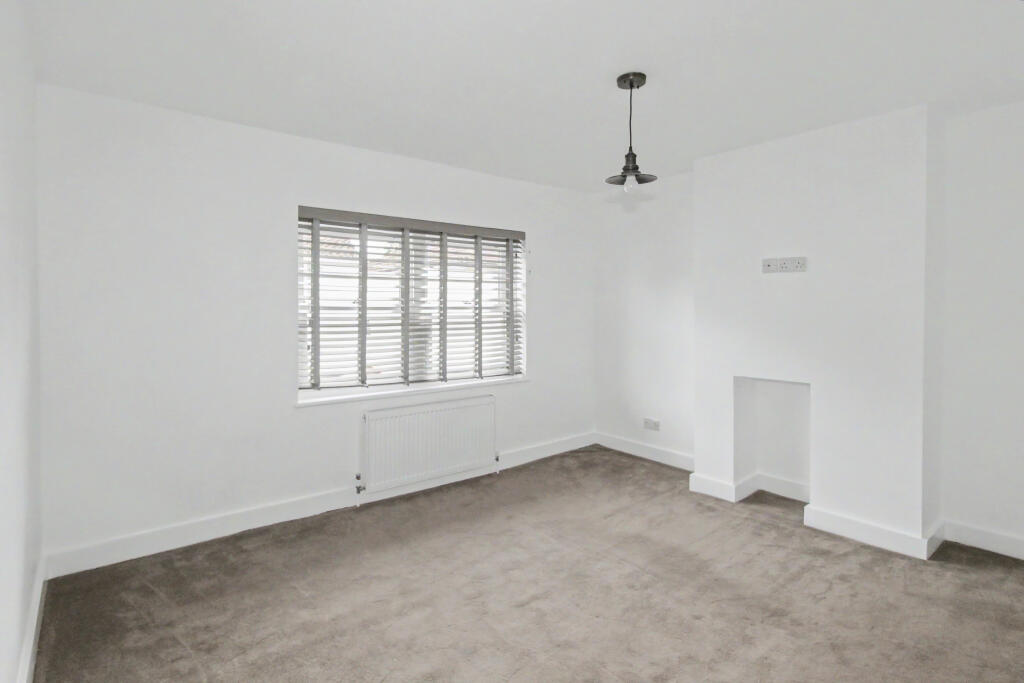 House in Kingston upon Thames - View 5