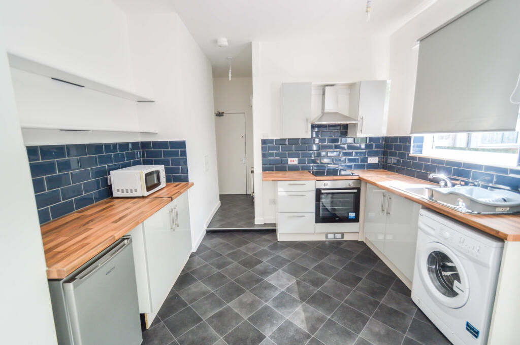 Main image of property: 27 Harley Street, Hull, Yorkshire, HU2