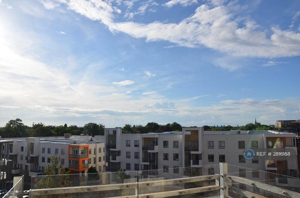 Main image of property: Glenalmond Avenue, Cambridge, CB2