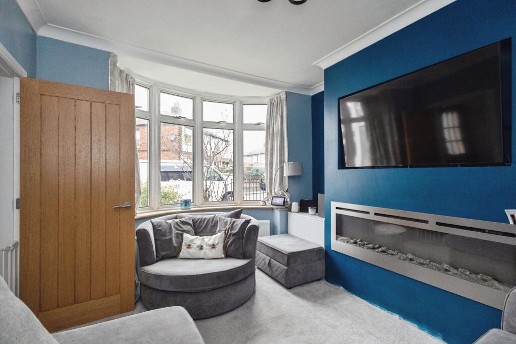 House in Tameside, Greater Manchester - View 4