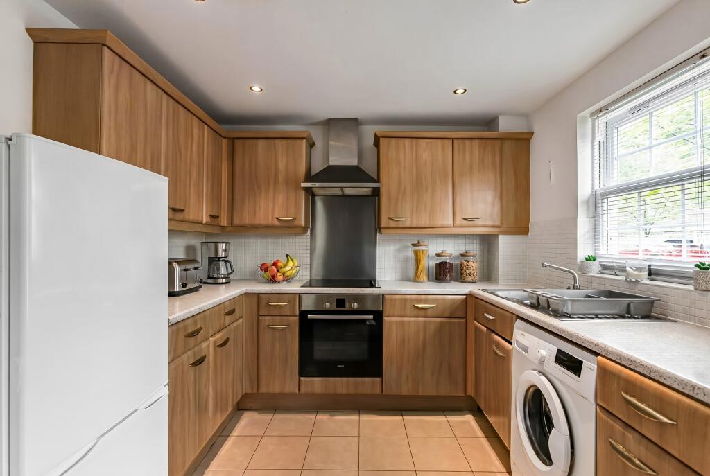 Apartment in Welwyn Hatfield, The Ryde, Hatfield Hyde - View 5