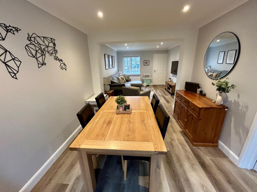 Jasmine Close, Yeovil, BA22 – pohled 5