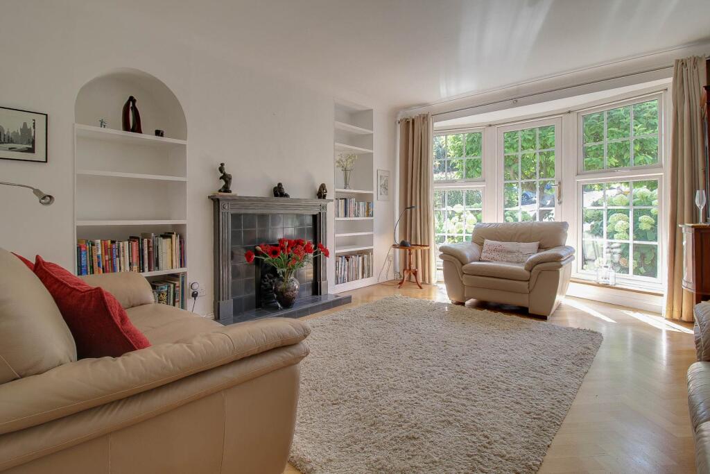 House in Brighton - View 2