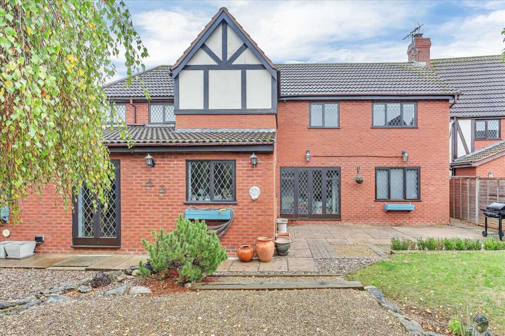 Paxton Close, Olney photo 3