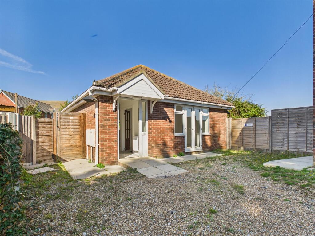 Main image of property: Fingringhoe Road, Colchester