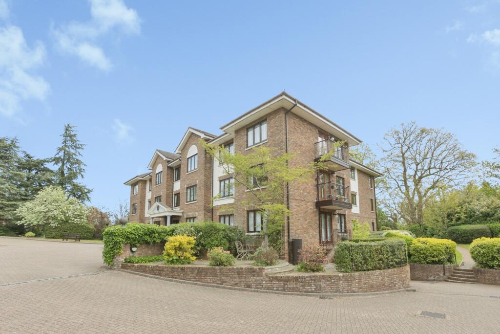 Main image of property: Kingswood Road, Tunbridge Wells, Kent, TN2