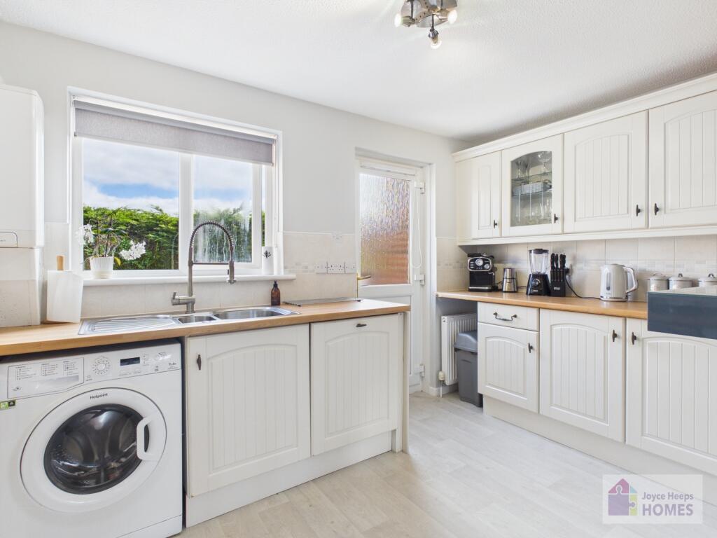House in Glasgow, South Lanarkshire - View 5