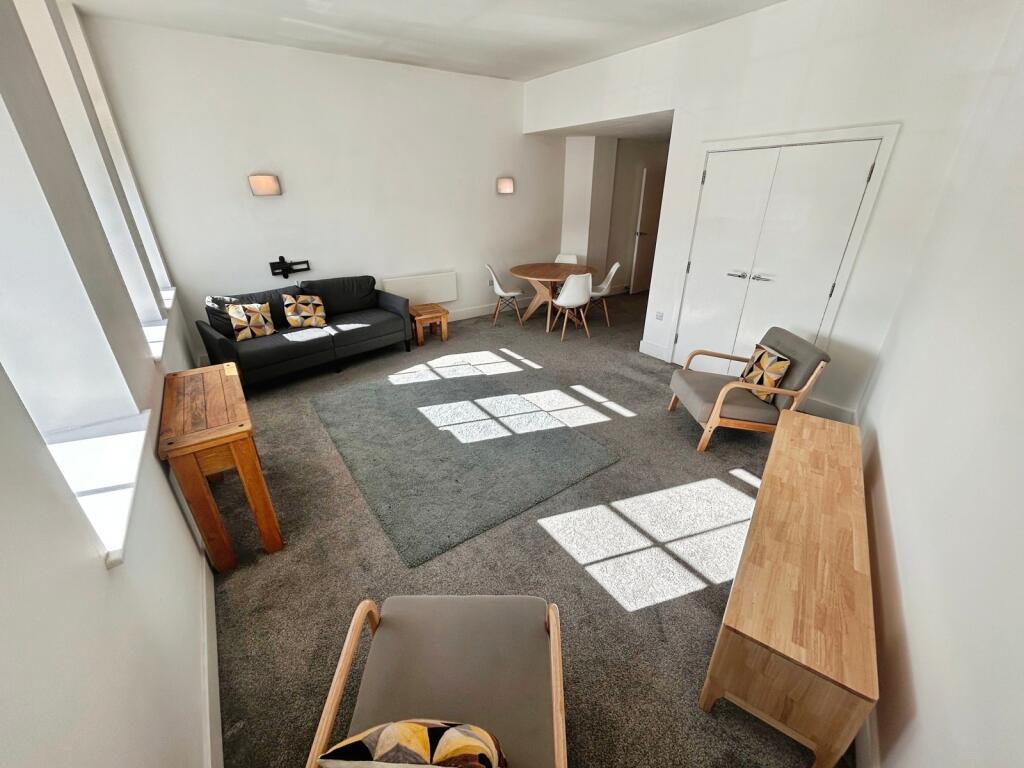 Apartment in Sheffield - View 4