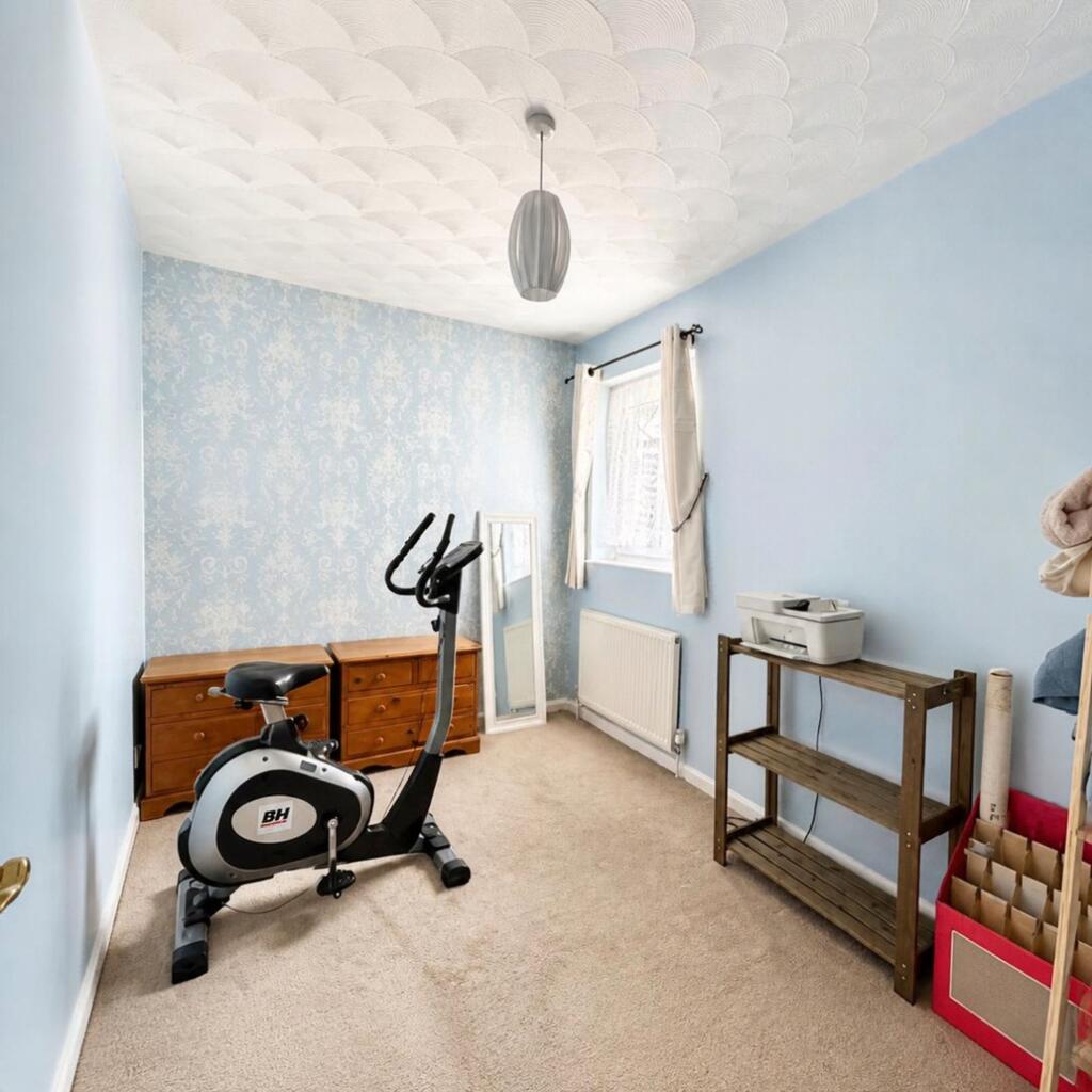 House in Tonbridge - More