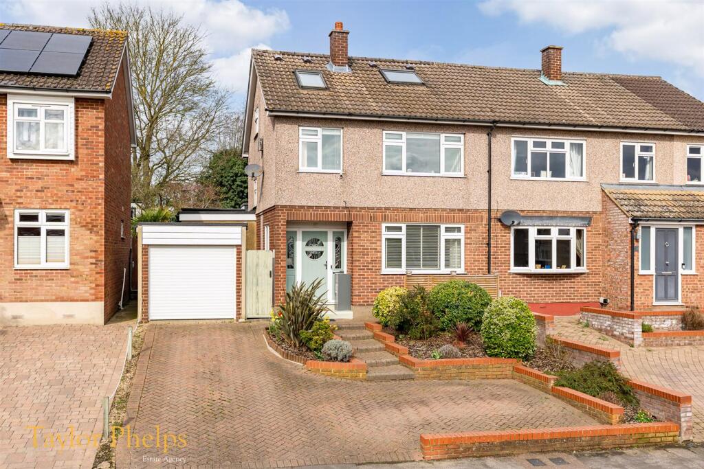 Main image of property: Kingsway, Ware - Extended 4 Bedroom Semi