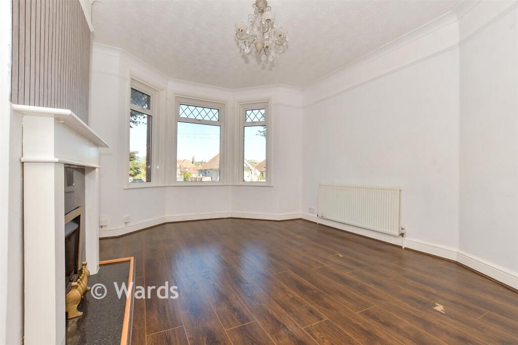 House in Folkestone, Morehall - View 5