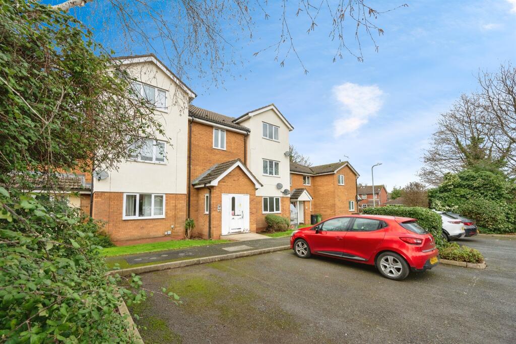 Wain Green, Long Meadow, Worcester - View 2