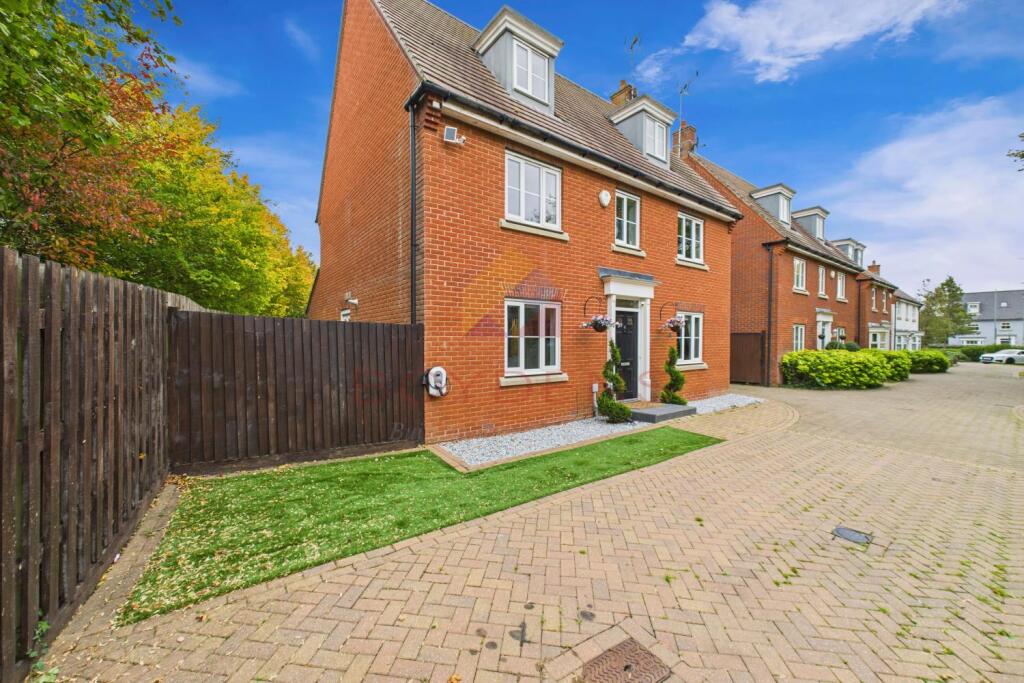 5-bed detached on Loveden Way Dunmow, £600,000