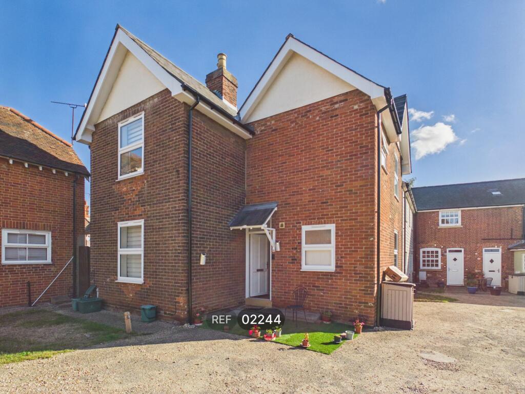 Main image of property: Neptune Court, Colchester, CO1 2PU